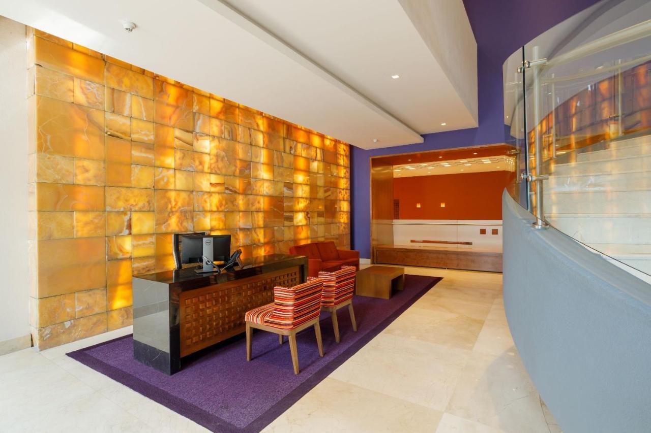 מלון Camino Real Pedregal Mexico מראה חיצוני תמונה The lobby of the hotel