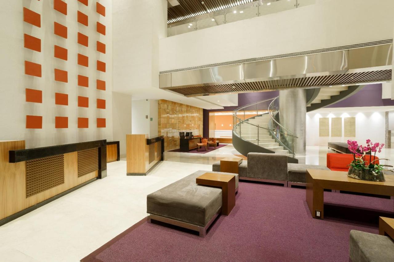 מלון Camino Real Pedregal Mexico מראה חיצוני תמונה The lobby of the hotel